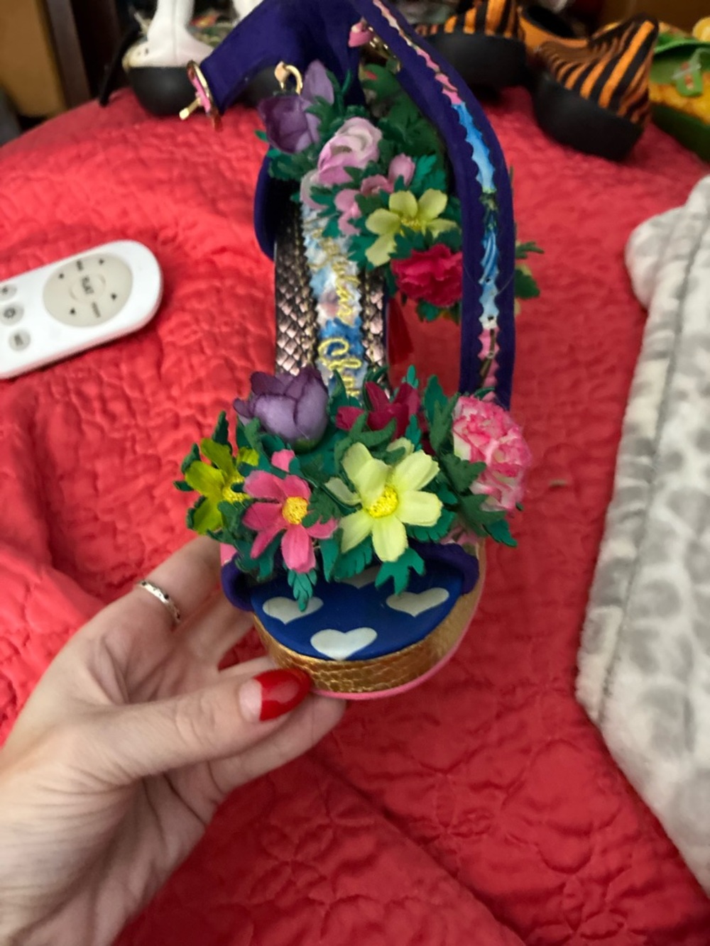 Tiki hula girl sandals - Picture 3 of 7
